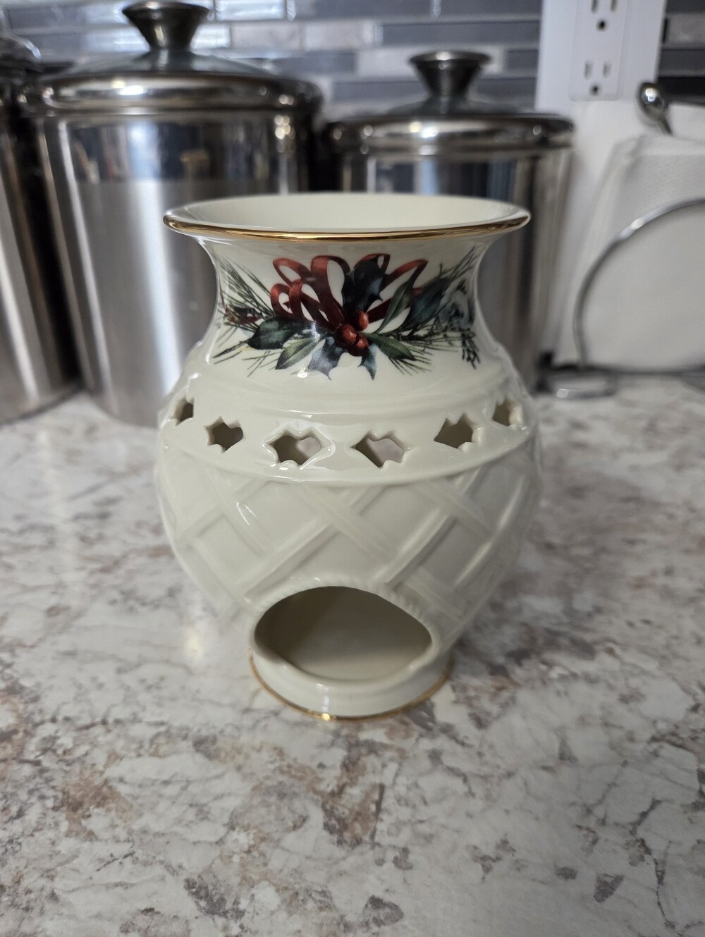 Lenox Tea light Wax Warmer Winter Greetings/Christmas Porcelain Excellent Cond.